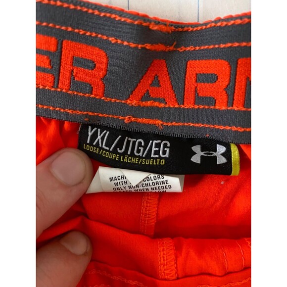 Boys XL Shorts Under Armour Orange Athletic Pockets Lightweight Cargo - Picture 7 of 10